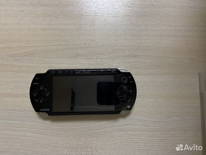 Sony PSP e1008