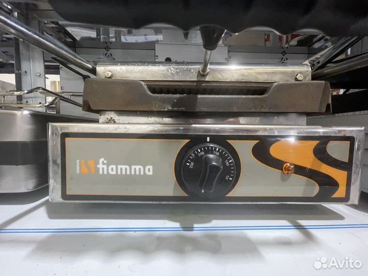 Прижимной гриль контактный