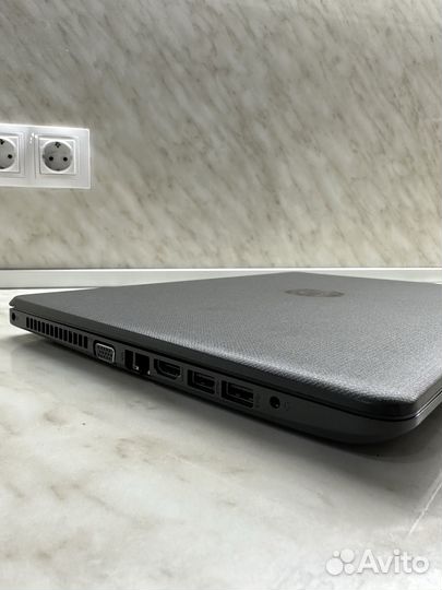 Ноутбук hp250 g6
