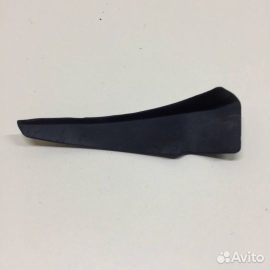 Накладка лобового стекла Skoda Rapid 2012-2020