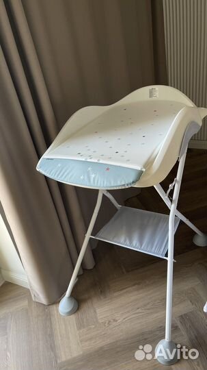 Пелинальный столик с ванночкой beaba