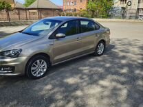 Volkswagen Polo 1.6 MT, 2015, 270 000 км, с про�бегом, цена 940 000 руб.