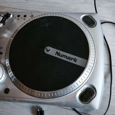 Проигрыватель винила numark tt1610