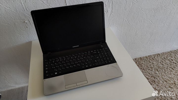 Ноутбук Core i3-2310M+nVidia 620m + 6 GB озу + SSD