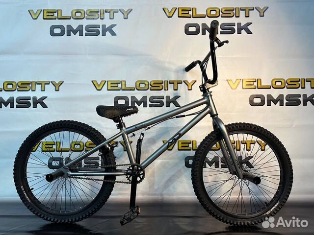 Трюковой велосипед BMX