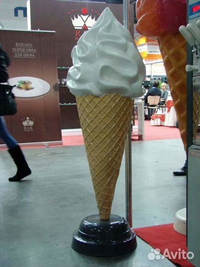 Скульптуры, объемные фигуры