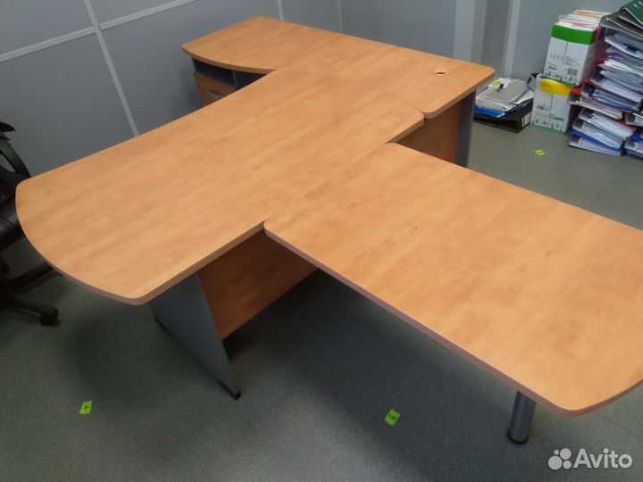 Стол руководителя