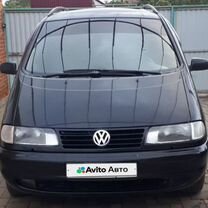 Volkswagen Sharan 1.9 MT, 1999, 388 900 км, с пробегом, цена 425 000 руб.