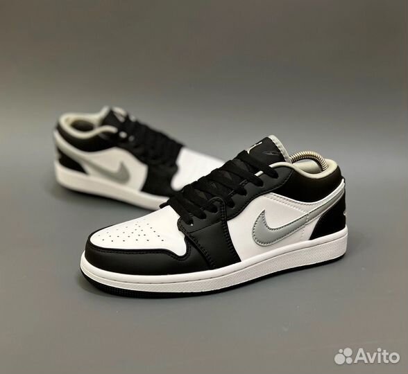 Nike Air Jordan 1 Low ‘Black Medium Grey’