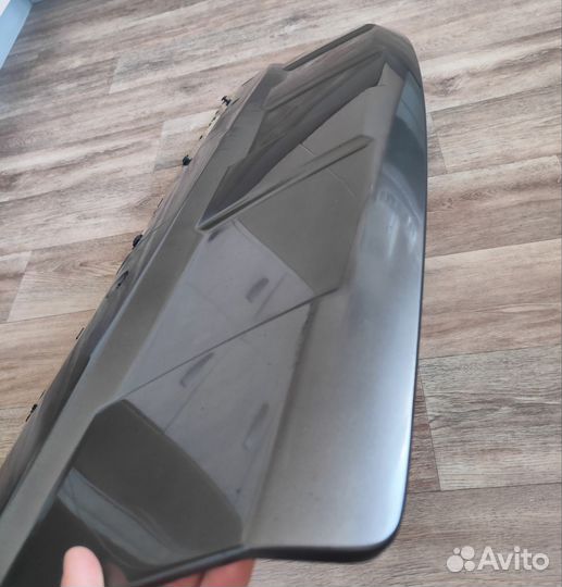 Накладка переднего бампера нижняя Range Rover lV