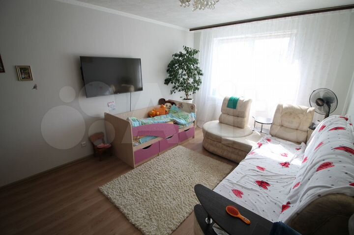 3-к. квартира, 73 м², 1/9 эт.