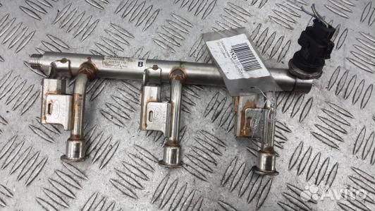 Топливная рампа бензиновая ford focus 3 (79N26TJ01