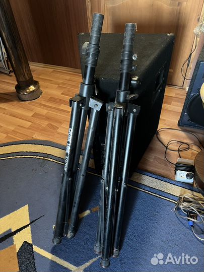 Музыкальное оборудование