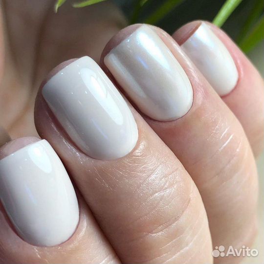 Маникюр, педикюр, наращивание ногтей