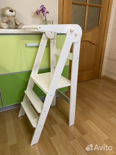 Башня помощника монтессори vrost