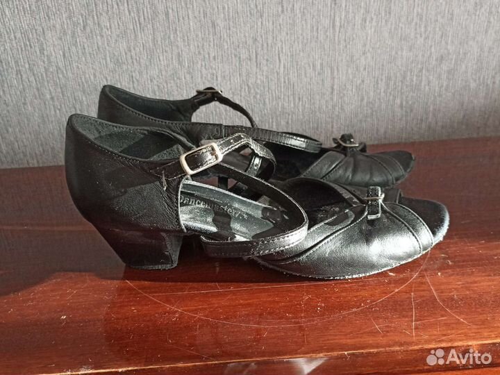 Детская обувь