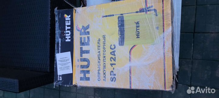 Опрыскиватель аккумуляторный Huter SP-12AC