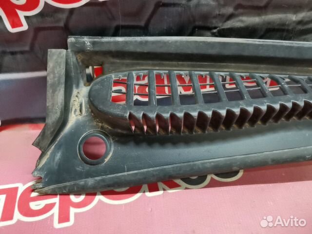 Панель стеклоочистителей (жабо) Citroen C3 Picasso