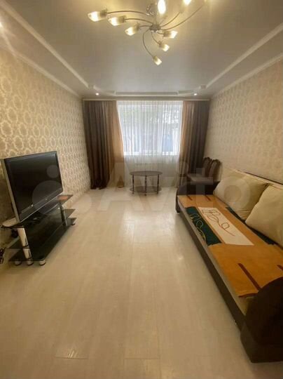 2-к. квартира, 55 м², 1/5 эт.