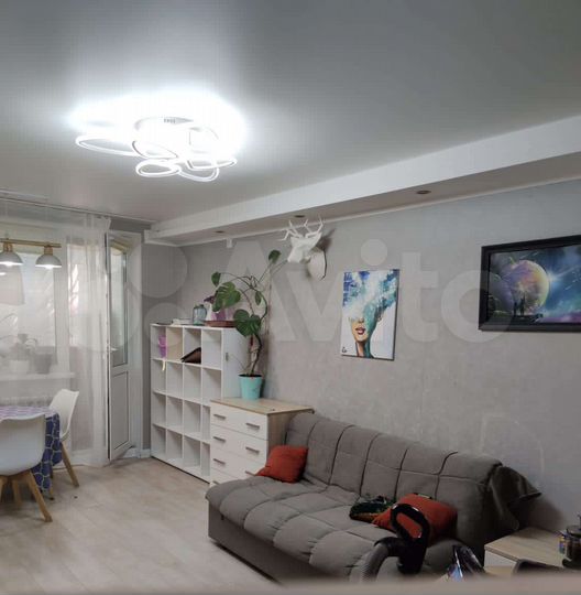 2-к. квартира, 50 м², 1/5 эт.