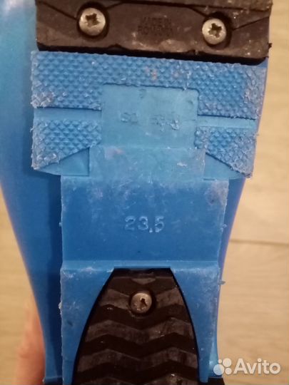 Горнолыжные ботинки детские