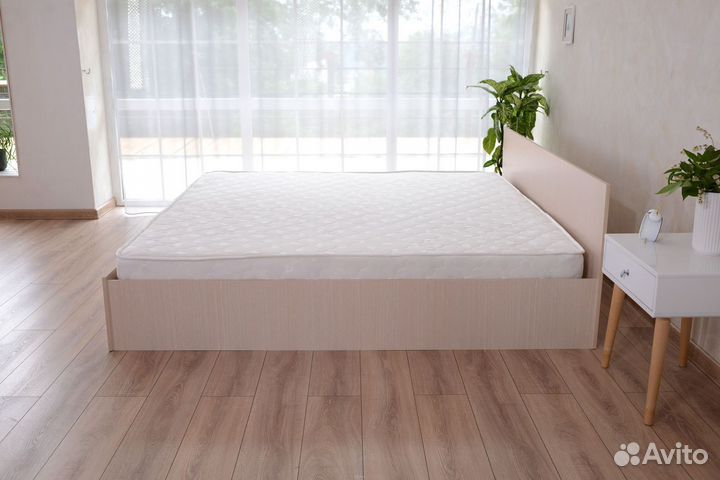 Кровать с матрасом 180х200 Милена