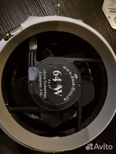 Встраиваемая вытяжка для маникюра