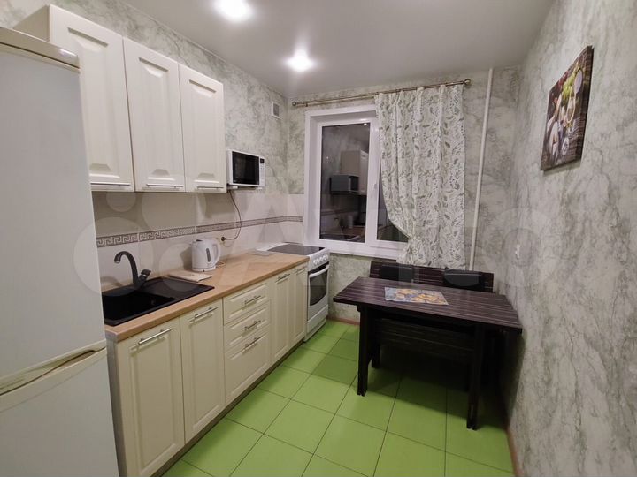 2-к. квартира, 45 м², 3/10 эт.