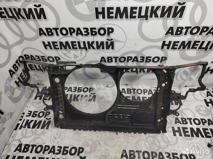 Передняя панель Audi A8 D2