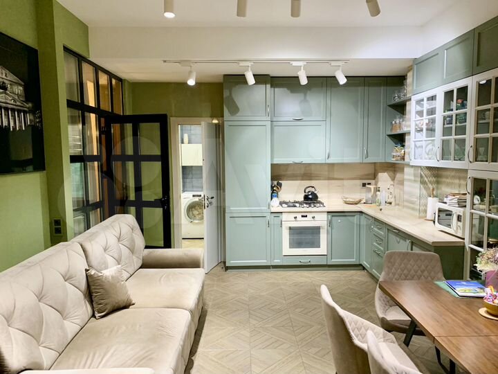 2-к. квартира, 52,6 м², 1/3 эт.