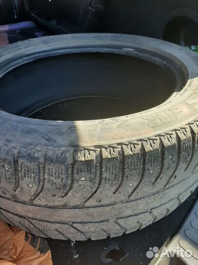 Bridgestone Ice Cruiser 7000 235/55 R18