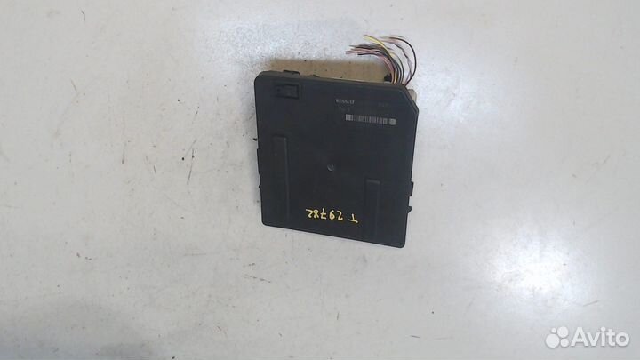 Блок предохранителей Renault Master 2010, 2011