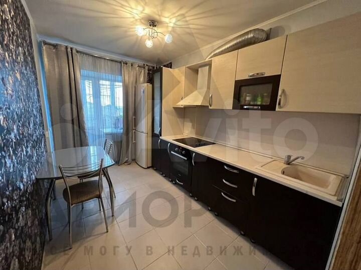 1-к. квартира, 38 м², 1/10 эт.