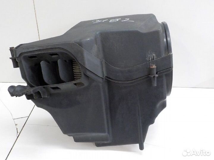 Корпус воздушного фильтра Ford C-Max 2003-2010