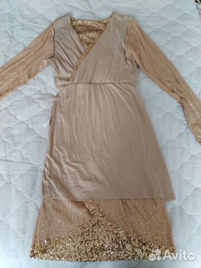 Нарядное платье для девушки 40 р