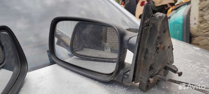 Механическое зеркало Пассат Б3