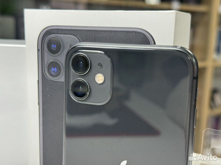 iPhone 11, 64 ГБ