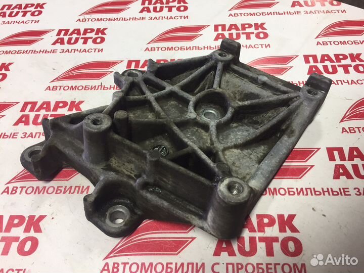 Кронштейн кондиционера Mitsubishi Lancer 9