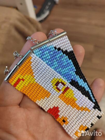 Браслет из биссера