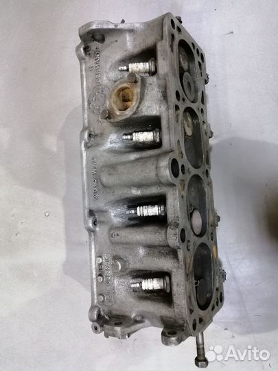 Головка блока цилиндров 1.8 SF VW Golf II 1983-199