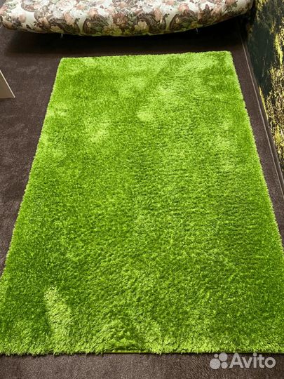 Ковер зеленый