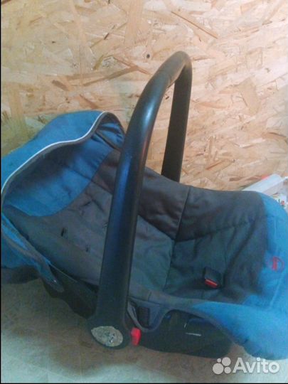 Продается детское автокресло