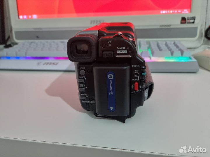 Видеокамера sony