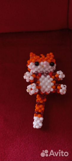 Поделки из бисера Рыжик Котик с хвостиком