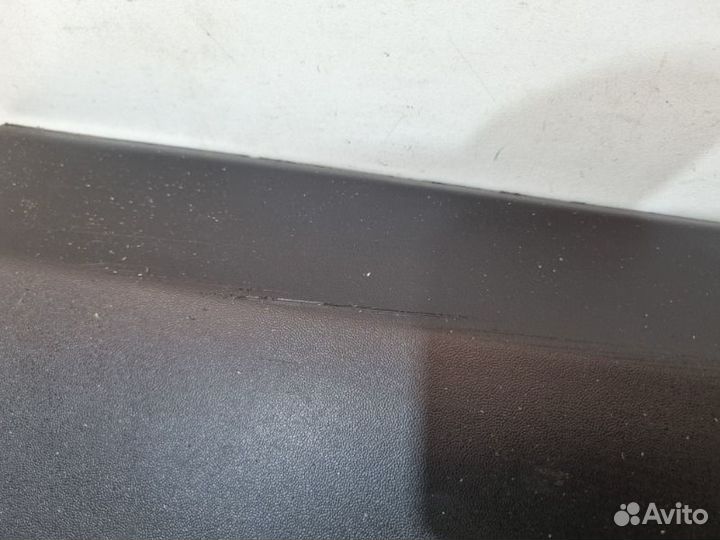 Молдинг двери задний правый Toyota Rav4 45