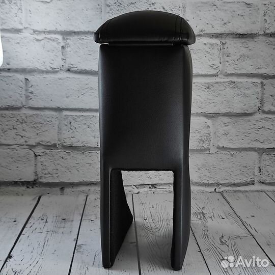 Подлокотник Mercedes Smart