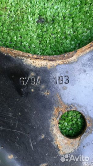 Рычаг передний левый/правый Renault Logan1,Sandero