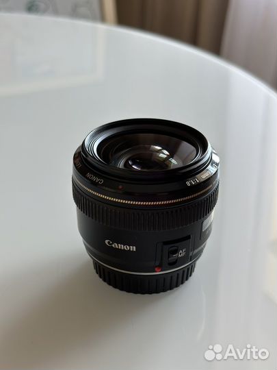 Объектив canon EF 28mm 1:1.8