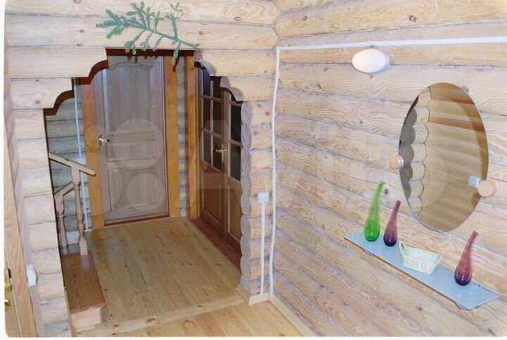 Дом 380 м² на участке 9 сот.