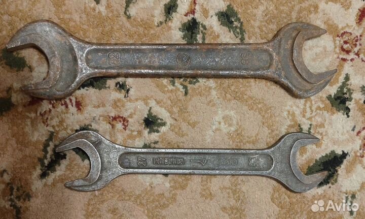 Ключ гаечный 27*30 и 32*36